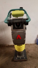AMMANN dusadlo, hutniaci pech, žaba - skokan, vibračná doska, hutnenie – fotka 2