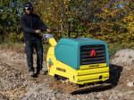 Vibračná doska AMMANN APH 85-95, váha cca 785 kg, hutniaca sila 85 kN, záruka 36 mesiacov – fotka 2