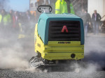 Vibračná doska AMMANN APH 85-95, váha cca 785 kg, hutniaca sila 85 kN, záruka 36 mesiacov – fotka 3