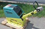 Vibračná doska AMMANN APR5920, (ťažká cca 500 kg, hutniaca sila 49 kN) záruka 36 mesiacov – fotka 2